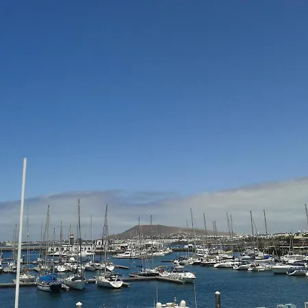 León Playa Blanca (Lanzarote)